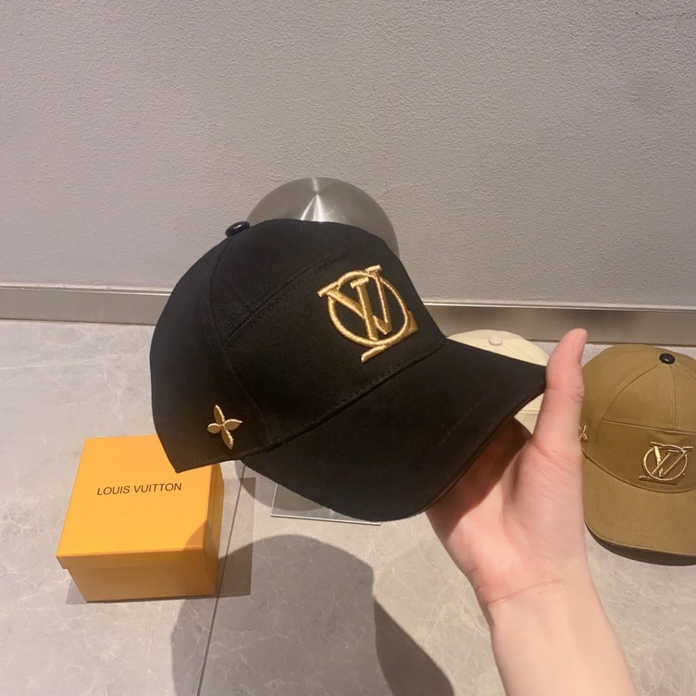 Lv embroidered lettered baseball cap - Picture 4 of 8